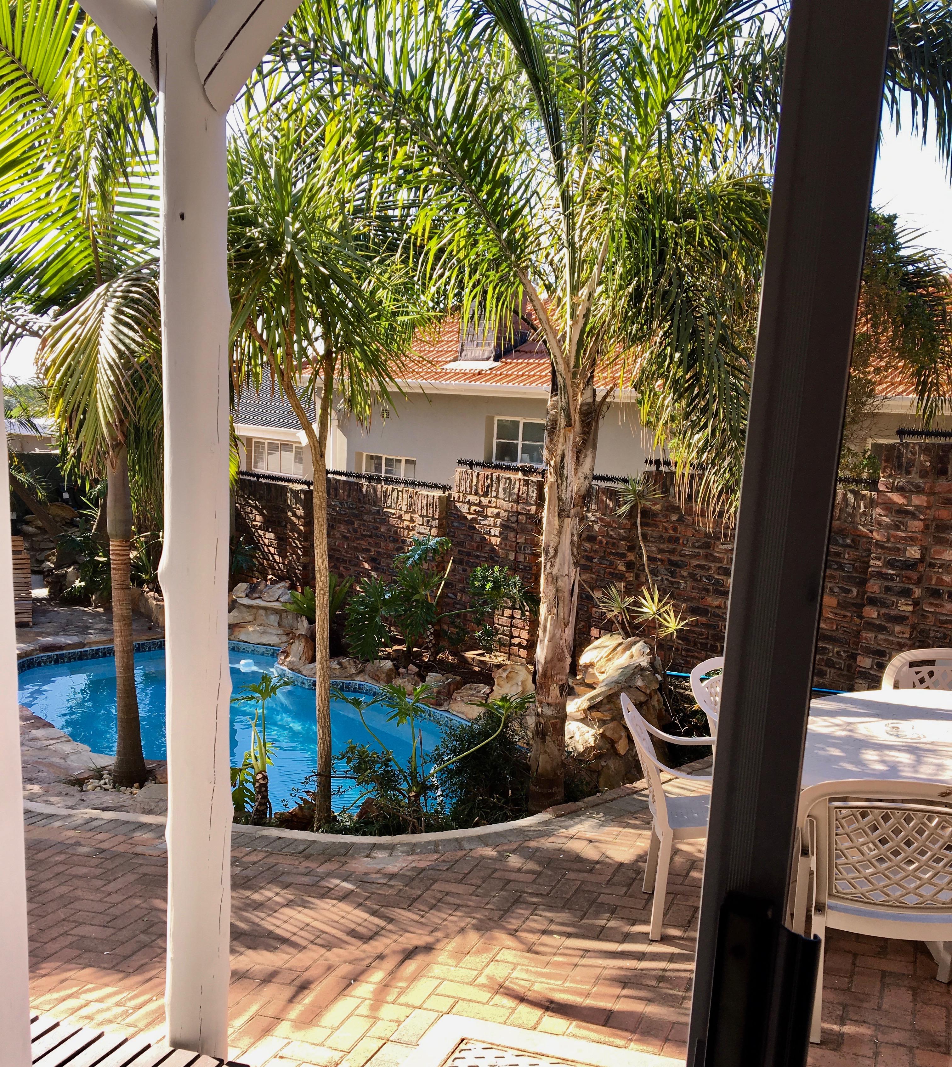 La Mer Guesthouse Порт-Элизабет Экстерьер фото